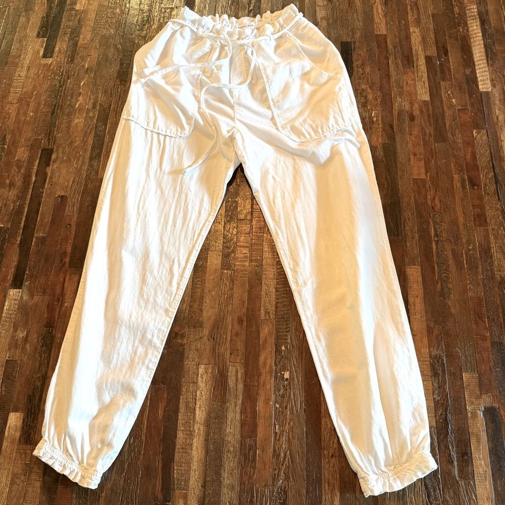 Bella Dahl Cream Jogger Pants